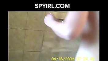 Big ass girl takes a shower-Hidden Cam Clip