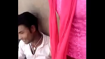 Indian boyfriend and girlfriend try to sex