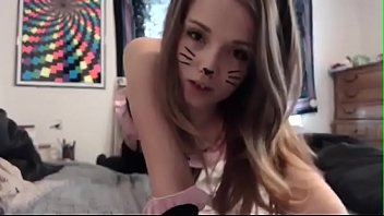 hot cat teenwith nice boobs love to have orgasm on cam camadultxxx com