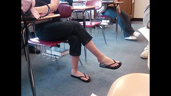 Candid Teen Feet