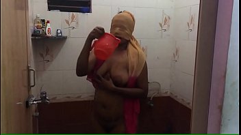 desi girl taking bath solo self shot