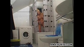 Busty amateur girlfriend sucks and fucks in the bathroom