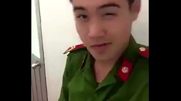 Công an Việt Nam sục cặc trong toilet | Xem thêm: 