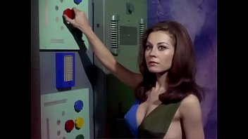 Las hermosas mujeres de Star Trek (1966) Parte 03